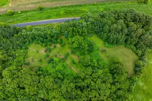 W25757 Bear Coulee Rd, Trempealeau, WI 54661 - Photo 48