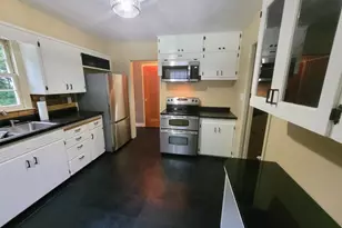 905 Carver St N, Winthrop, MN 55396 - Photo 18