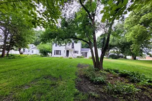 905 Carver St N, Winthrop, MN 55396 - Photo 64