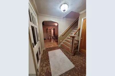 905 Carver Street N, Winthrop, MN 55396 - Photo 4