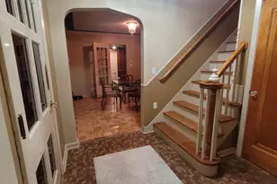 905 Carver St N, Winthrop, MN 55396 - Photo 4