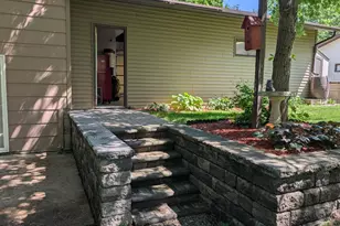 220 E Hamberg St, Litchfield, MN 55355 - Photo 6