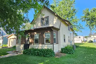 314 Langford Ave, Kenyon, MN 55946 - Photo 1