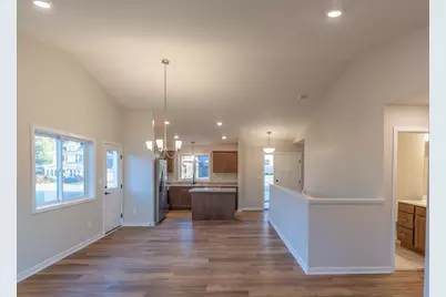 2420 15 Street SE, Rochester, MN 55904 - Photo 4