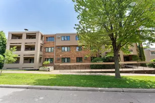 1034 Cleveland Ave S, Saint Paul, MN 55116 - Photo 1