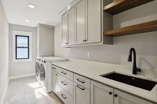 5832 Fairfax Ave, Edina, MN 55424 - Photo 38