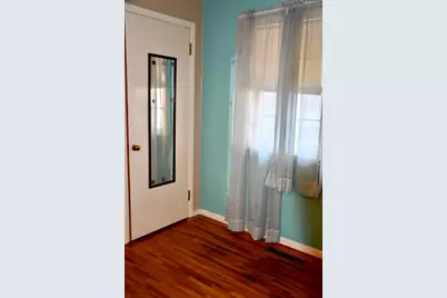 308 Maple Avenue S, Thief River Falls, MN 56701 - Photo 22