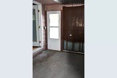 308 Maple Avenue S, Thief River Falls, MN 56701 - Photo 12