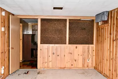 308 Maple Avenue S, Thief River Falls, MN 56701 - Photo 34