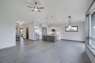 909 Acorn Ct, Hudson, WI 54016 - Photo 12