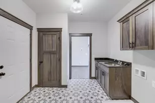 909 Acorn Ct, Hudson, WI 54016 - Photo 24