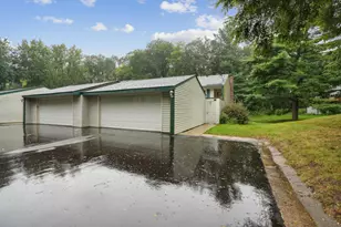 13641 Everton Ave, Apple Valley, MN 55124 - Photo 2