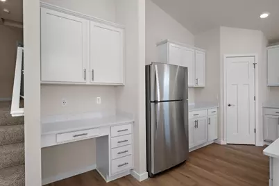 621 Redwood Loop N, Cambridge, MN 55008 - Photo 6