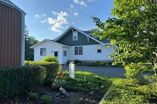 8220 Lake Dr NE, Forest Lake, MN 55025 - Photo 18