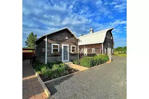 8220 Lake Dr NE, Forest Lake, MN 55025 - Photo 24