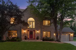 2215 Stone Creek Ln E, Chanhassen, MN 55317 - Photo 1