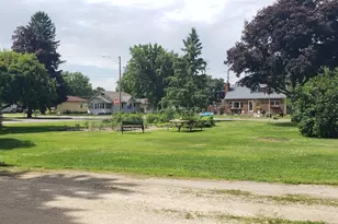 284 Elm St S, Prescott, WI 54021 - Photo 6