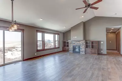 871 N Grant Street, Ellsworth, WI 54011 - Photo 4