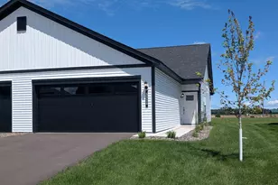 5328 397th St, North Branch, MN 55056 - Photo 2