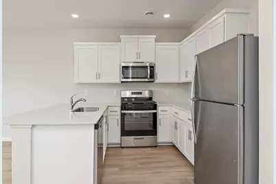 39746 Fallbrook Avenue, North Branch, MN 55056 - Photo 8