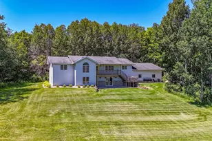 30289 Shady Ln, Detroit Lakes, MN 56501 - Photo 2