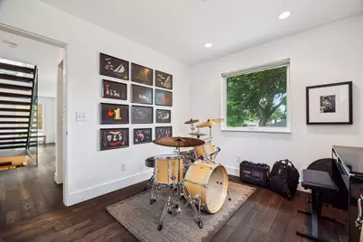 3925 Washburn Avenue S, Minneapolis, MN 55410 - Photo 20