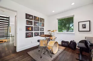3925 Washburn Ave S, Minneapolis, MN 55410 - Photo 20