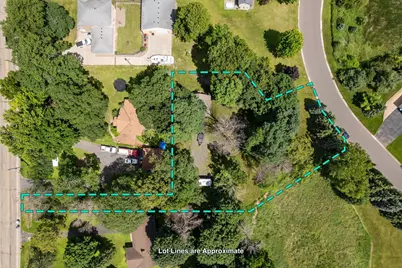 7688 N Shore Trail, Forest Lake, MN 55025 - Photo 2