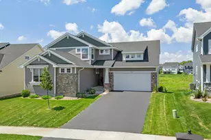 4617 Cobalt Ln, Woodbury, MN 55129 - Photo 2