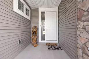 4617 Cobalt Ln, Woodbury, MN 55129 - Photo 6