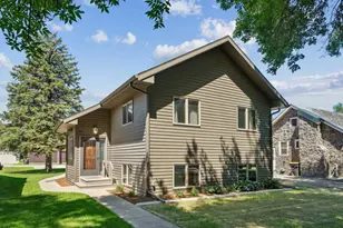 330 2nd St E, Hector, MN 55342 - Photo 1