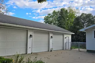 309 5th St SW, Austin, MN 55912 - Photo 66