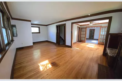 309 5th Street SW, Austin, MN 55912 - Photo 16