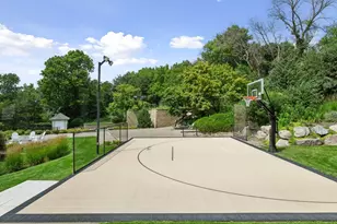 11068 Bell Oaks Estate Rd, Eden Prairie, MN 55347 - Photo 64