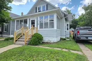 918 W King St, Winona, MN 55987 - Photo 1