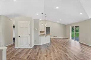 609 Augustana Ln, Albany, MN 56307 - Photo 4