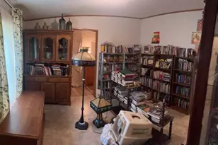 527 South Street E, Litchfield, MN 55355 - Photo 10