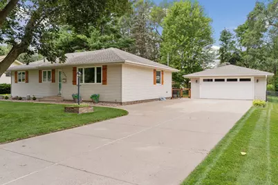 9206 11th Avenue S, Bloomington, MN 55420 - Photo 1