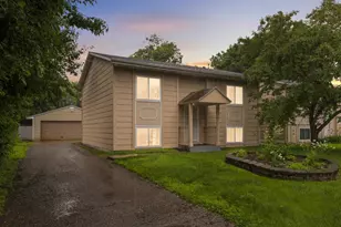 2434 Stewart Ave, Saint Paul, MN 55116 - Photo 1