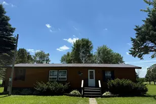 5020 County 11 Blvd, Kenyon, MN 55946 - Photo 1