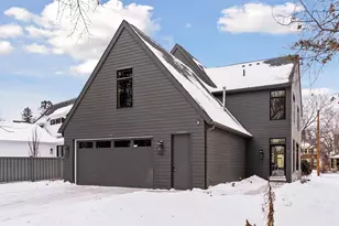 1984 Kenwood Pkwy, Minneapolis, MN 55405 - Photo 58