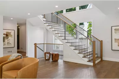 1984 Kenwood Parkway, Minneapolis, MN 55405 - Photo 28