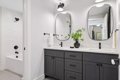 1984 Kenwood Parkway, Minneapolis, MN 55405 - Photo 46