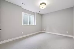 1984 Kenwood Pkwy, Minneapolis, MN 55405 - Photo 54