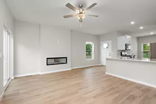 693 Aspen Ln, Montrose, MN 55363 - Photo 10