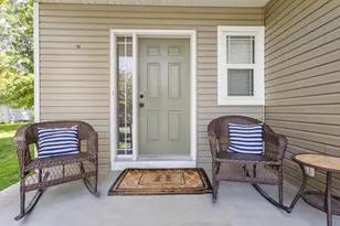 960 Carver Beach Rd, Chanhassen, MN 55317 - Photo 1