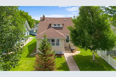 1634 Upton Avenue N, Minneapolis, MN 55411 - Photo 1