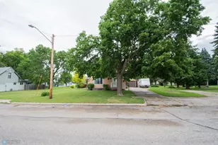 316 W 4th Ave S, Ada, MN 56510 - Photo 1