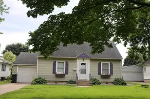 1511 3rd Ave SW, Austin, MN 55912 - Photo 1