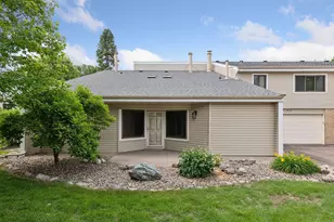 5433 Sanibel Dr, Minnetonka, MN 55343 - Photo 1